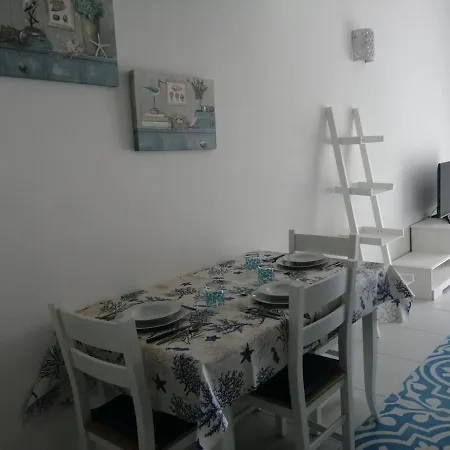 Casa Ninfa Con Piscina A *